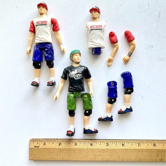 2008 Skateboarding Action Figure Lot Magnetic Feet - For PARTS AS IS - Picture 6 of 6